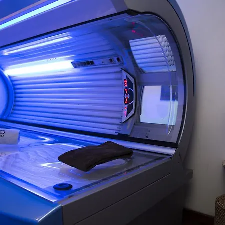 Le Roi Theodore & 4* بورتو فيكشْيو