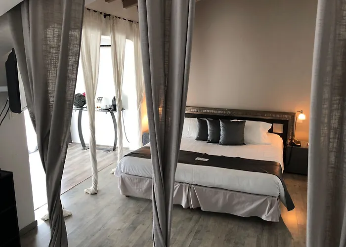 Hotel Le Roi Théodore&spa Porto-Vecchio (Corsica)