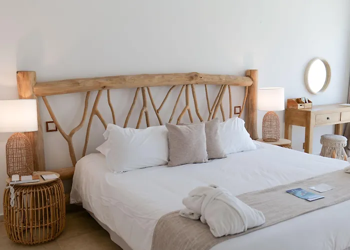 Le Roi Theodore & Hotel 4*