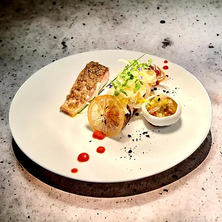 호텔 Le Roi Theodore & 4*