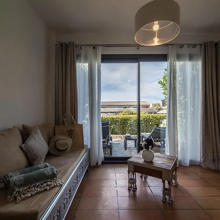 Hotel Le Roi Theodore & Porto-Vecchio (Corsica)
