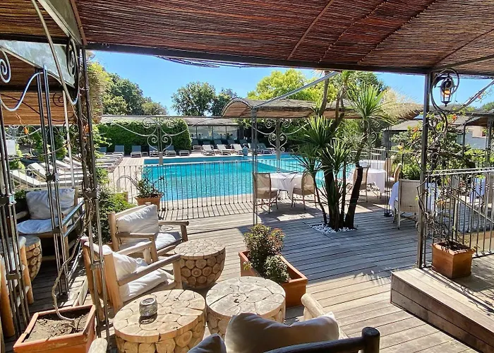 Hotell Le Roi Theodore &
