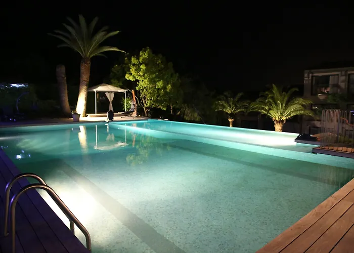 Le Roi Théodore&spa Hotel 4*