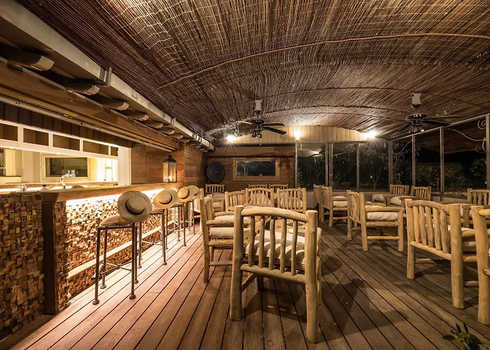 Le Roi Theodore & 4* Порто-Веккьо