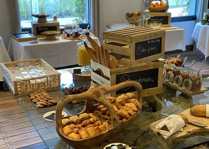 Hotell Le Roi Theodore & Porto-Vecchio (Corsica)