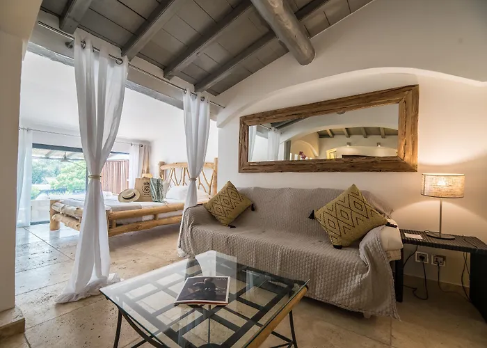 Le Roi Théodore&spa Porto-Vecchio (Corsica)